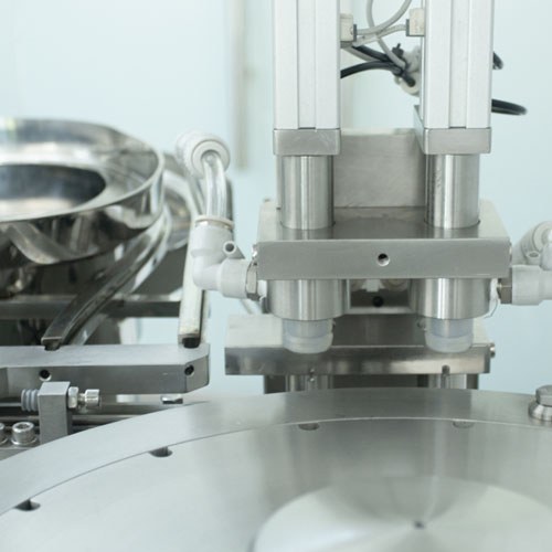 PFS-2 Glass Prefilled Syringe Filling And Stoppering Machine