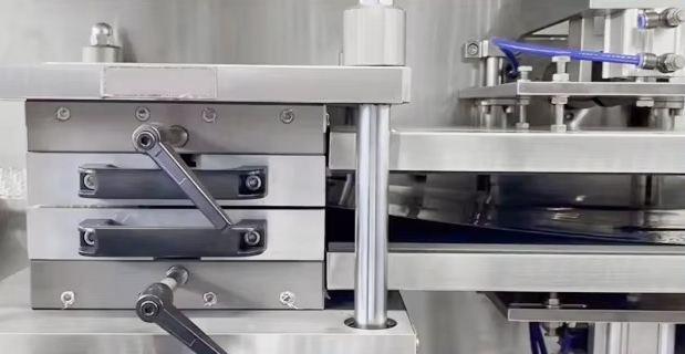 Swift Mold Changeover in Just 10 Minutes